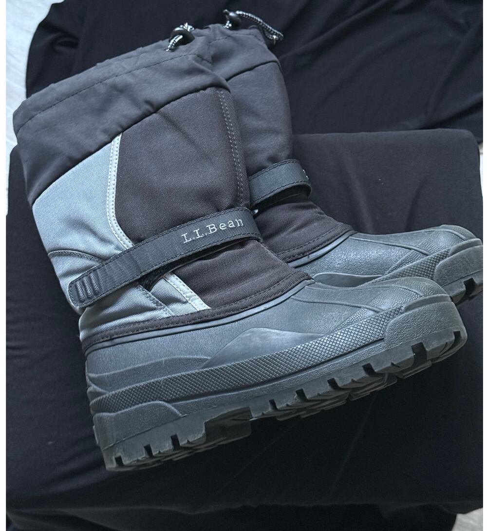 L.L. Bean Kids Size 4 Winter Snow Boots Waterproof Insulated Black Gray